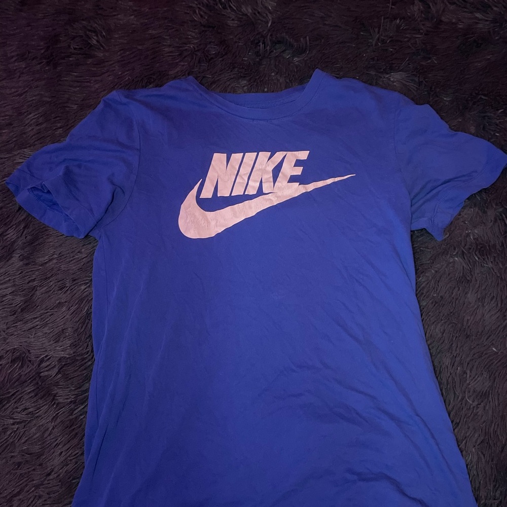 Nike shirt